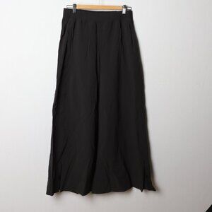 Lululemon gaucho style pants